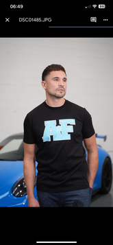 BLACK A PAWN F B/BLUE TEE